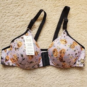 Front closure bra 34B